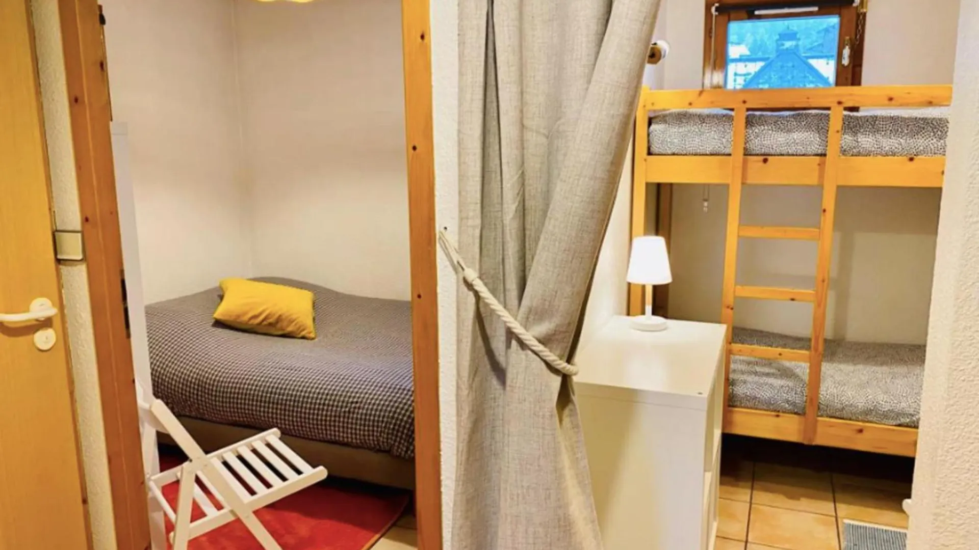 Apartment In Downtown שאמוני